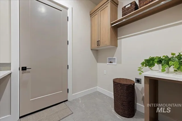 $1,400,000 | 410 West Sand Dune Lane, Boise, ID 83702