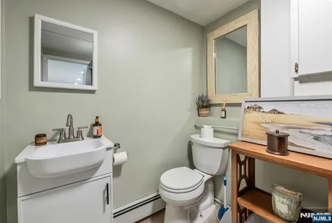 $1,320,000 | 440 Yuhas Drive, Paramus, NJ 07652