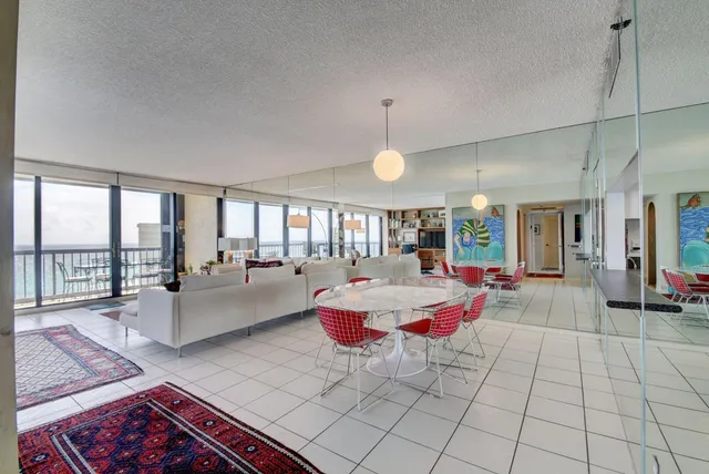 $10,000 | 4748 South Ocean Boulevard, Unit PH1, Highland Beach, FL 33487
