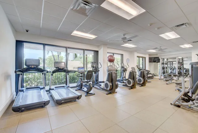 $10,000 | 4748 South Ocean Boulevard, Unit PH1, Highland Beach, FL 33487