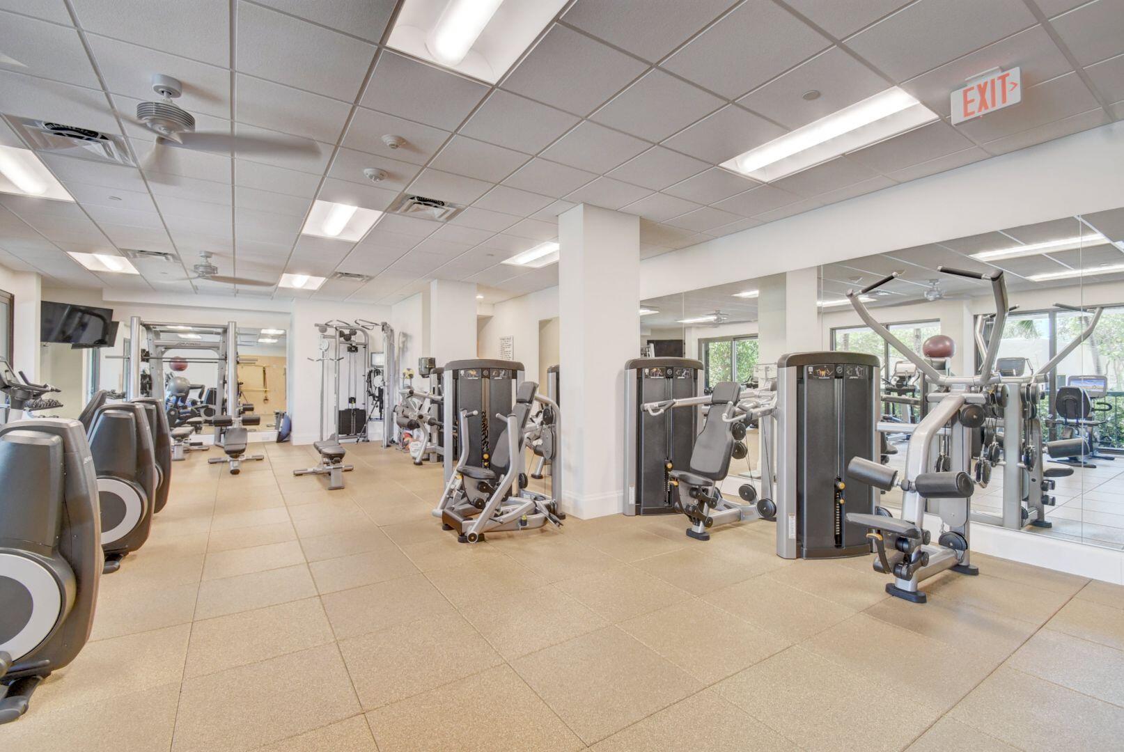 4748 South Ocean Boulevard, Unit PH1 Highland Beach, FL 33487 - Photo 43 of 43 43_virtuals1 (42)