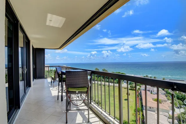 $10,000 | 4748 South Ocean Boulevard, Unit PH1, Highland Beach, FL 33487