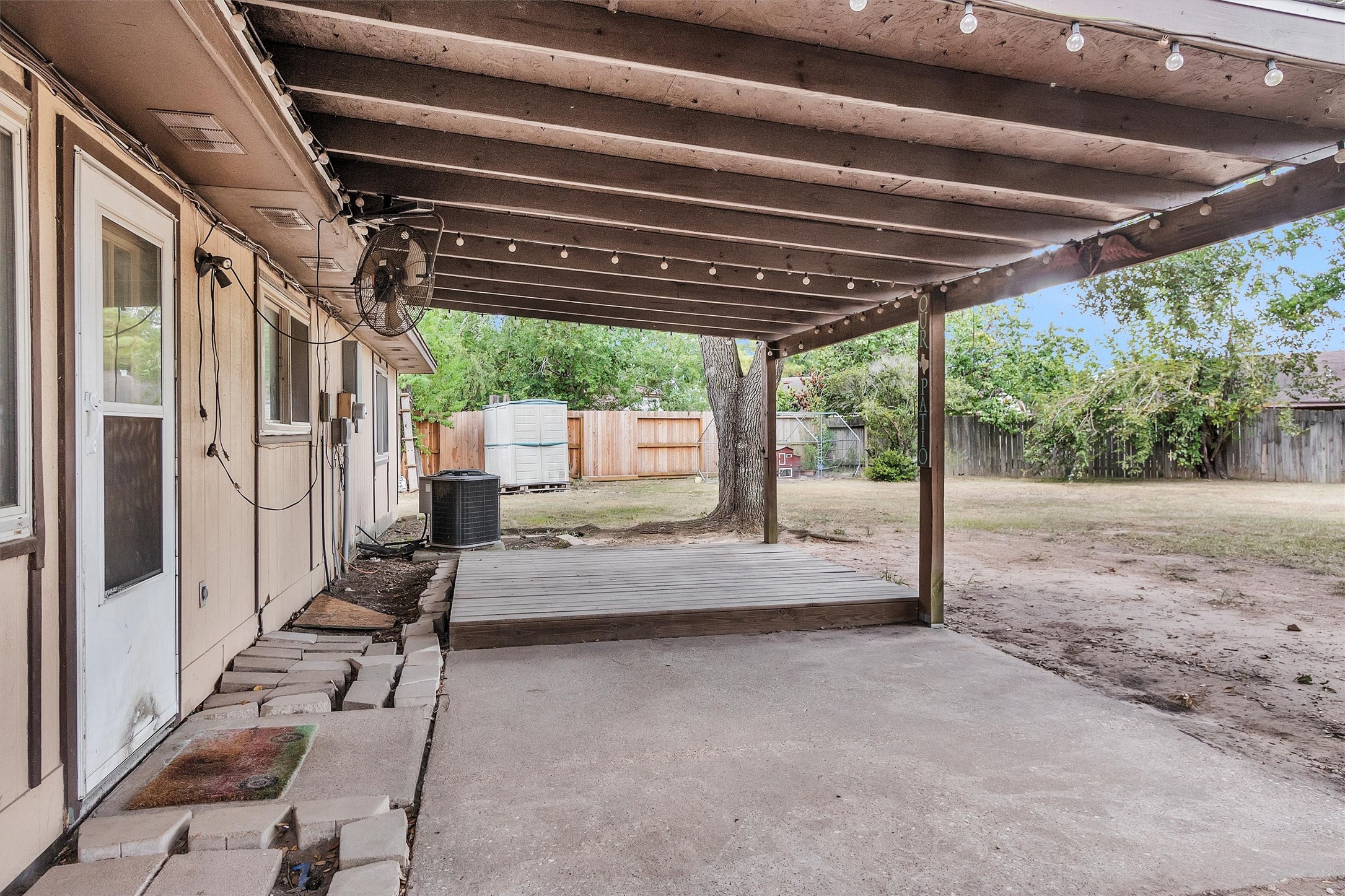 4722 Enchanted Rock Lane Spring, TX 77388 - Photo 19 of 22 a view of outdoor space