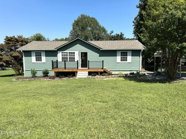 $319,000 | 417 Oakhill Drive, Sweetwater, TN 37874