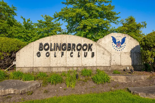 $524,900 | 725 Delacourte Avenue, Bolingbrook, IL 60490