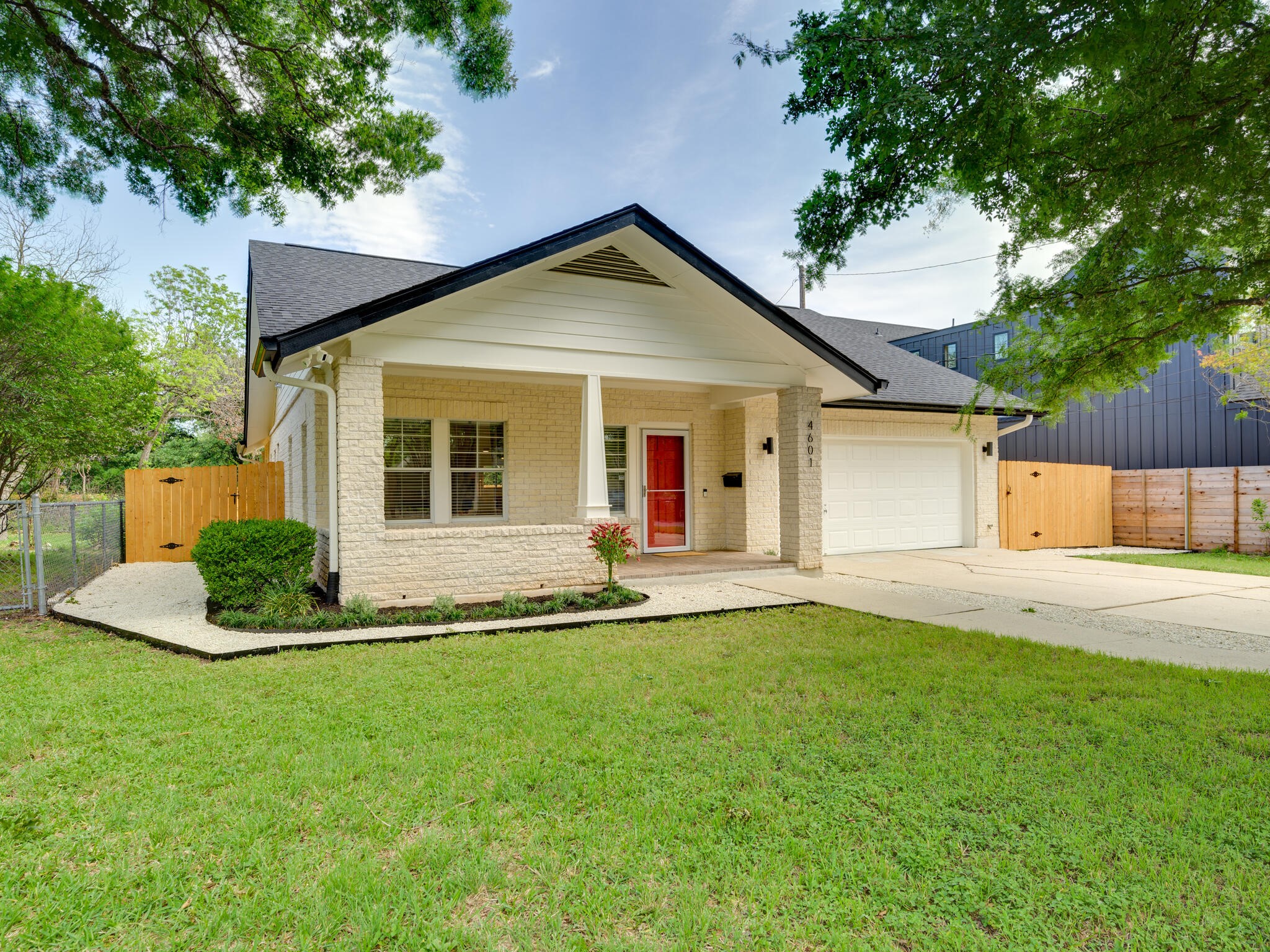 4601 Eilers Avenue Austin, TX 78751 - Photo 2 of 32