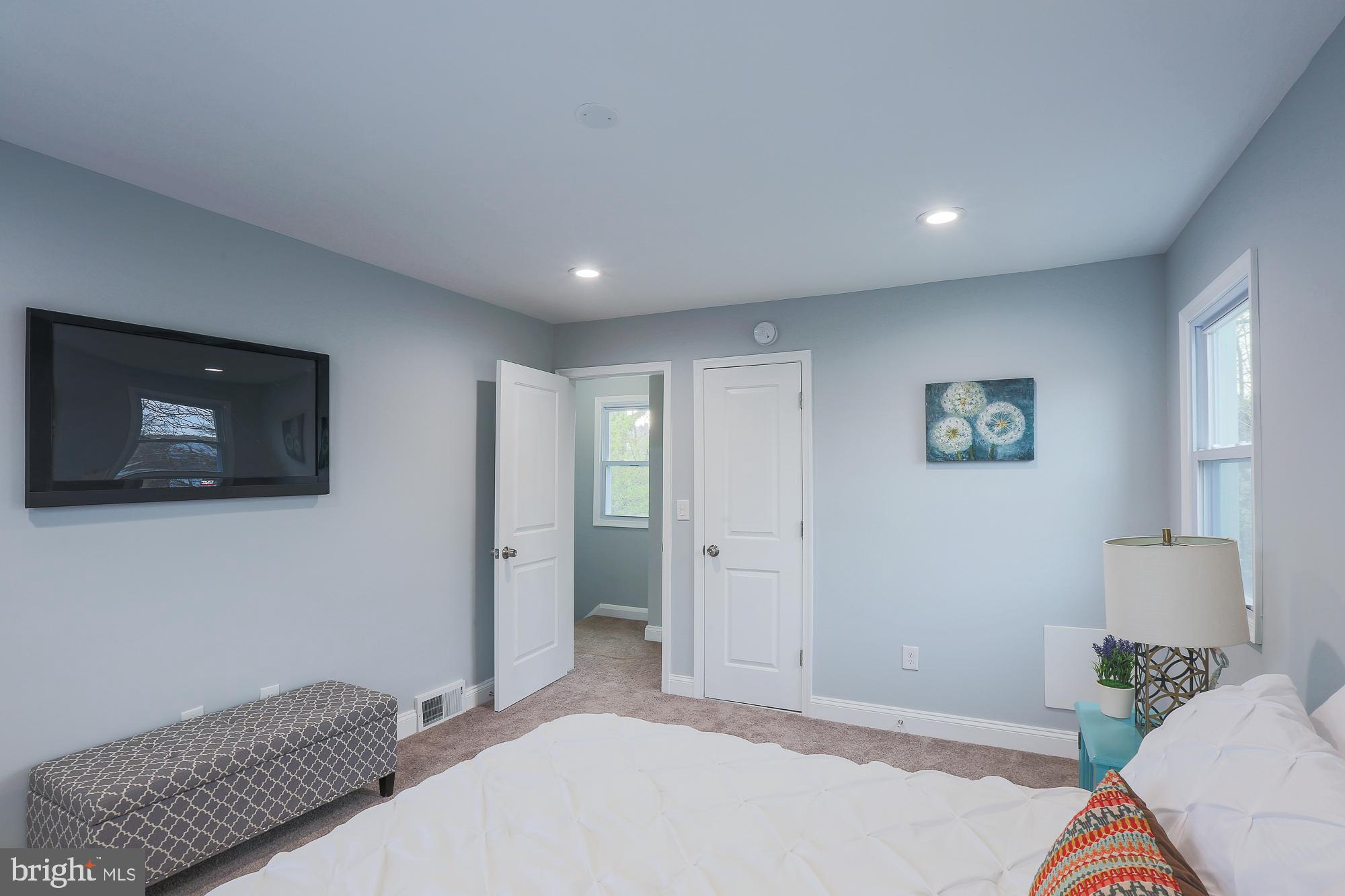 8703 School Road Baltimore, MD 21234 - Photo 14 of 28 Gallery Image 14