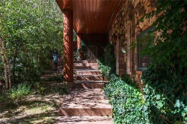 $4,500,000 | 276 Seven Dwarfs Road, Las Vegas, NV 89124