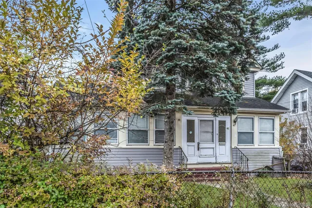 front view of house with a yard