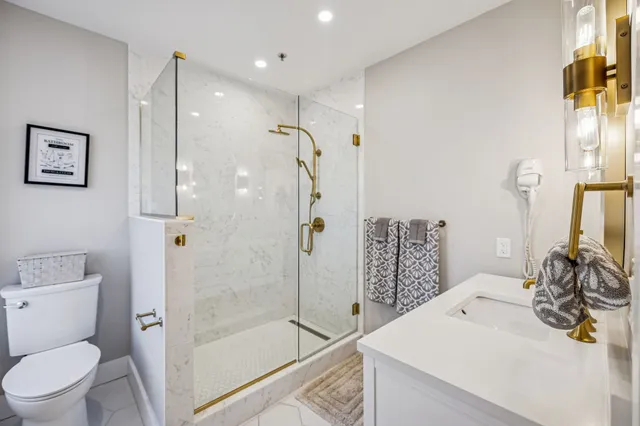 $535,000 | 707 Georgia Avenue, Unit 302, Chattanooga, TN 37402