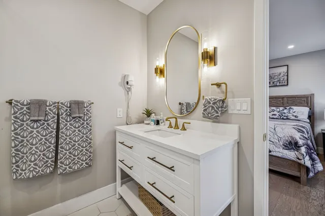 $535,000 | 707 Georgia Avenue, Unit 302, Chattanooga, TN 37402