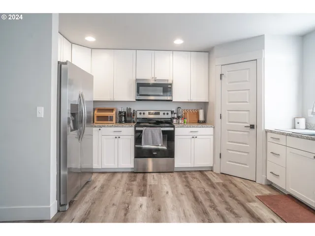 $599,000 | 213 Oak Street, Winlock, WA 98596