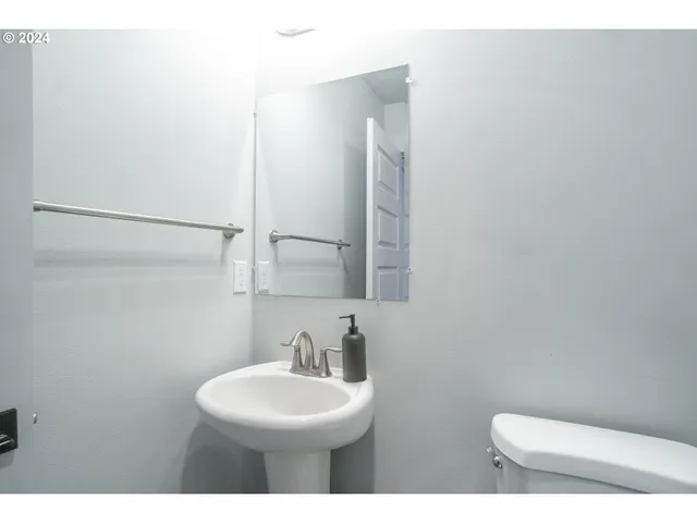 $599,000 | 213 Oak Street, Winlock, WA 98596