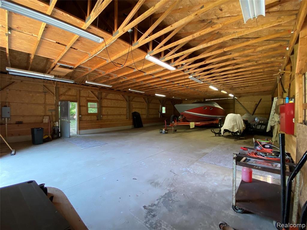 71050 Coon Creek Road Armada, MI 48005 - Photo 55 of 99 Gallery Image 55