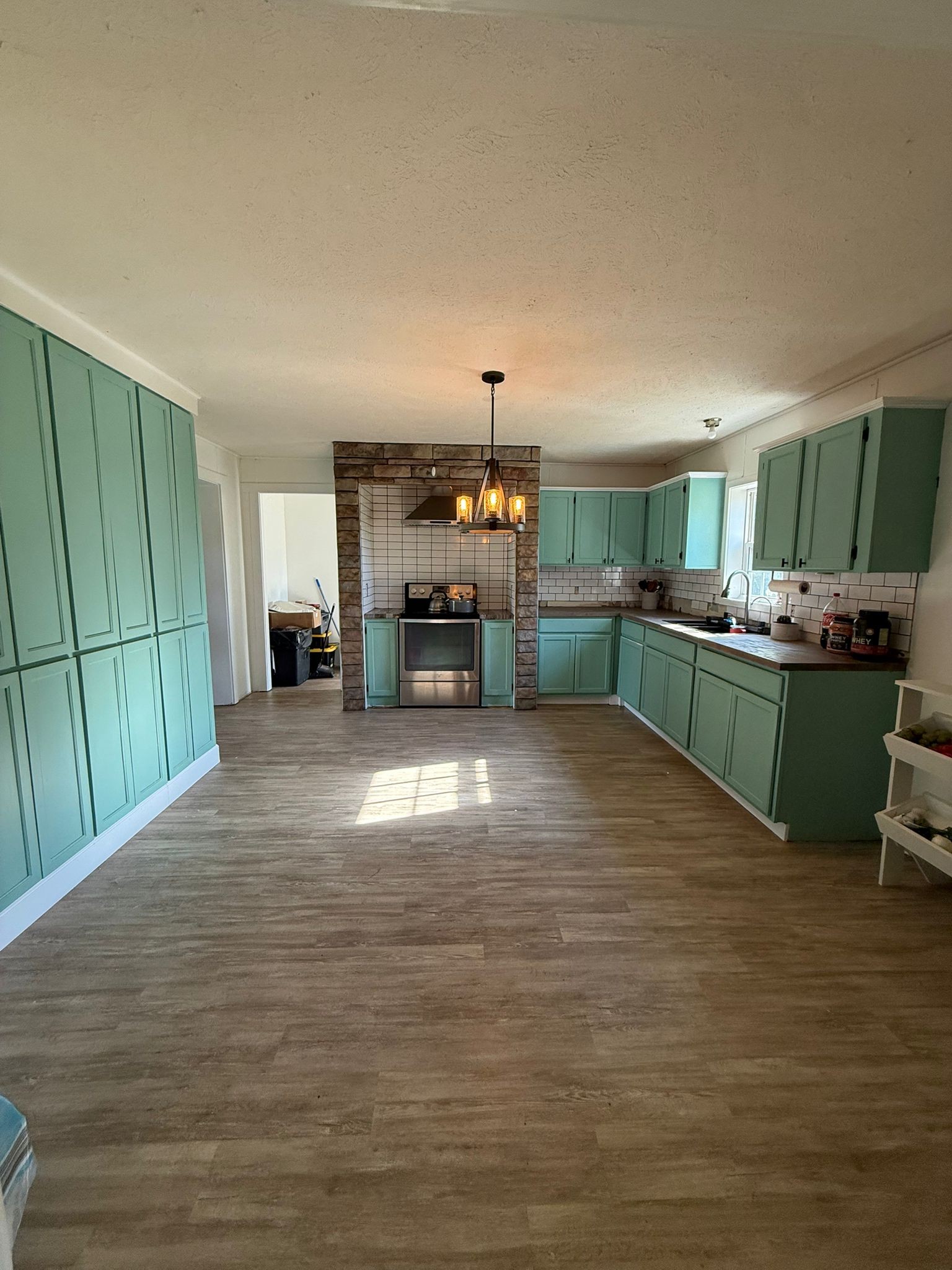 4920 Youngville Road Springfield, TN 37172 - Photo 12 of 54 a room with a cabinets and kitchen view