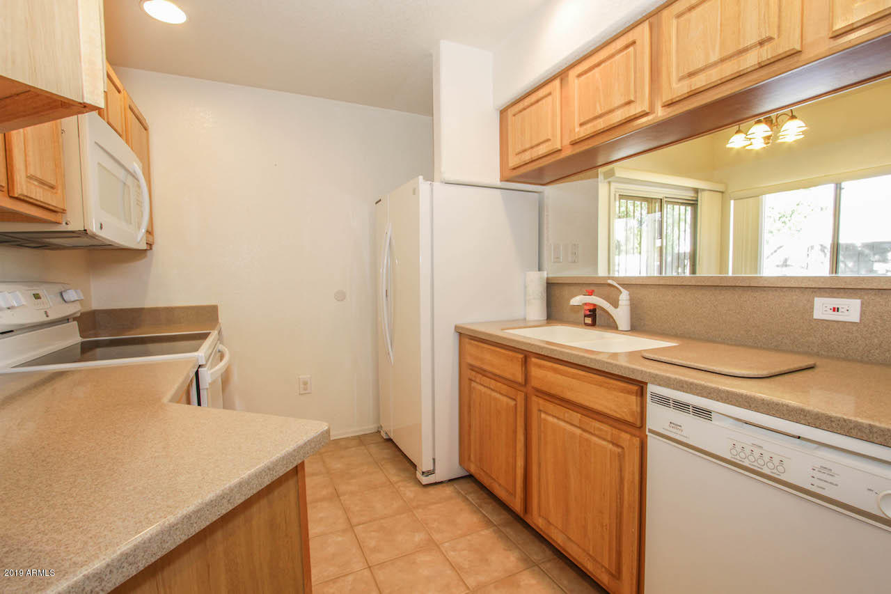 7101 West Beardsley Road, Unit 741 Glendale, AZ 85308 - Photo 7 of 25 7101 W Beardsley Rd-7