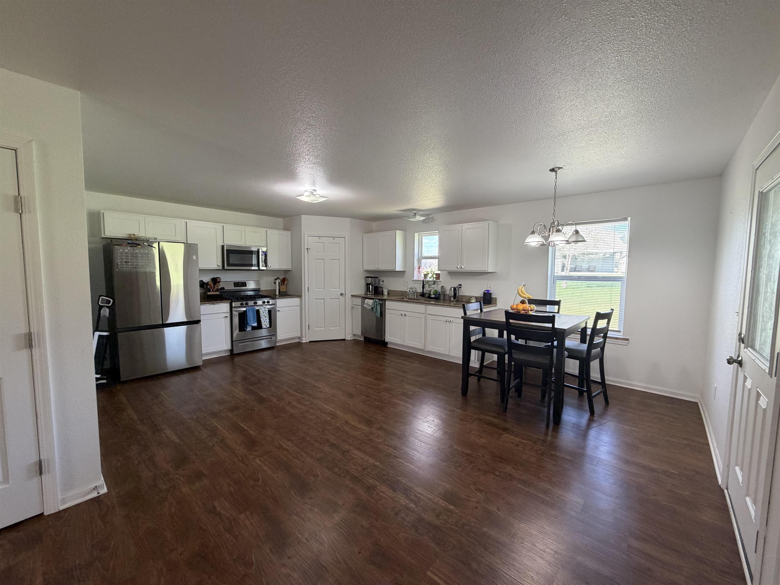 4417 North Valley Ridge Drive Belvidere, IL 61008 - Photo 5 of 19