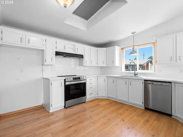 $124,900 | 8300 Northeast Quatama Street, Unit 76, Hillsboro, OR 97006