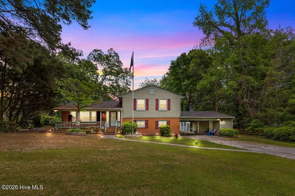 $255,000 | 109 Dogwood Drive, Murfreesboro, NC 27855