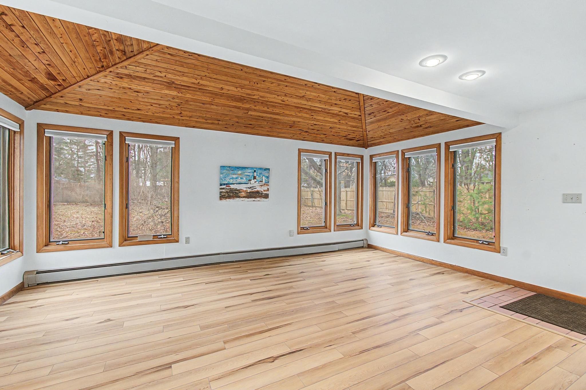 6 Clover Street South Burlington, VT 05403 - Photo 26 of 47