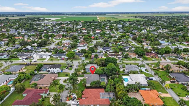 $999,999 | 15181 Southwest 156th Terrace, Miami, FL 33187