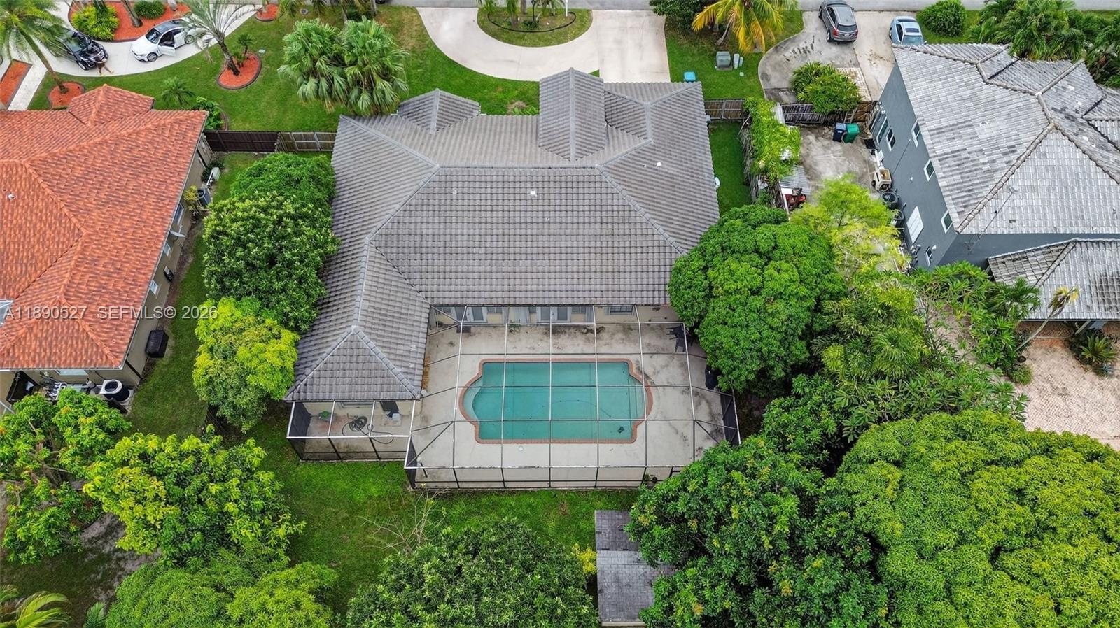 15181 Southwest 156th Terrace Miami, FL 33187 - Photo 40 of 43 an aerial view of a house with garden