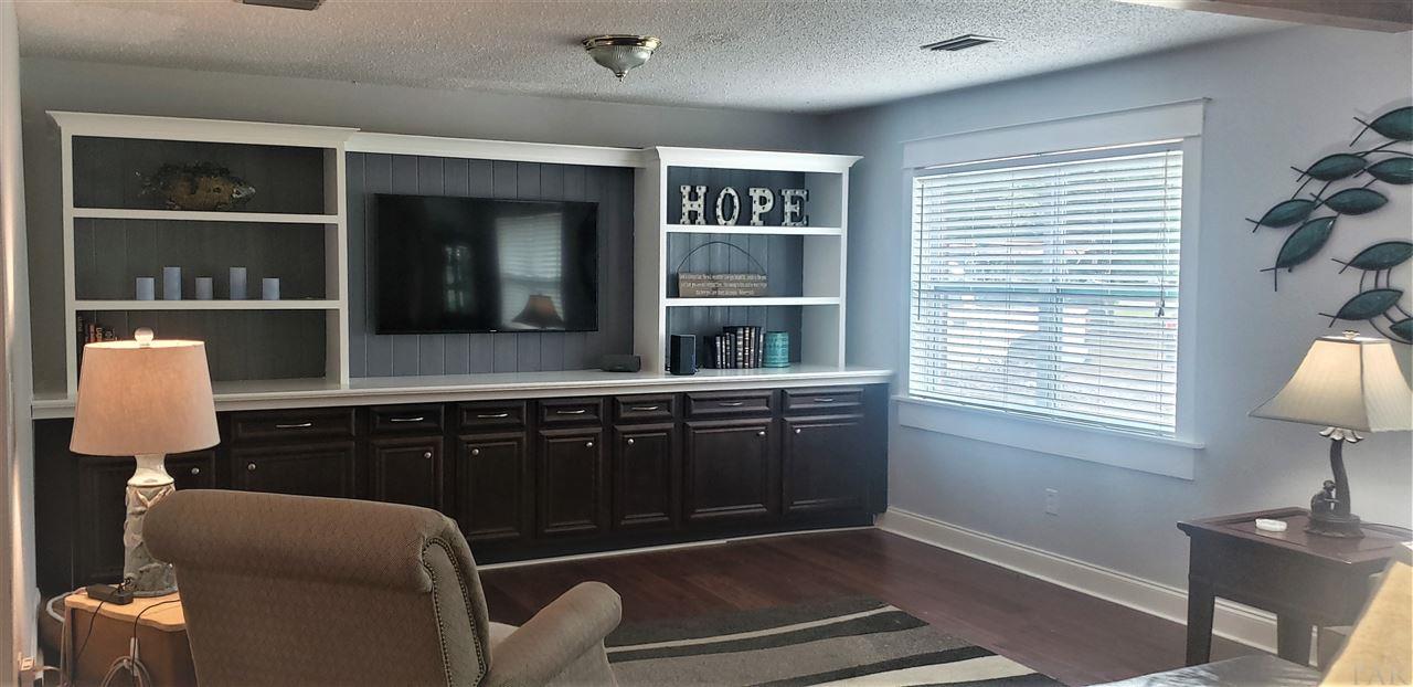 4225 Audiss Road Milton, FL 32583 - Photo 3 of 21 Gallery Image 3