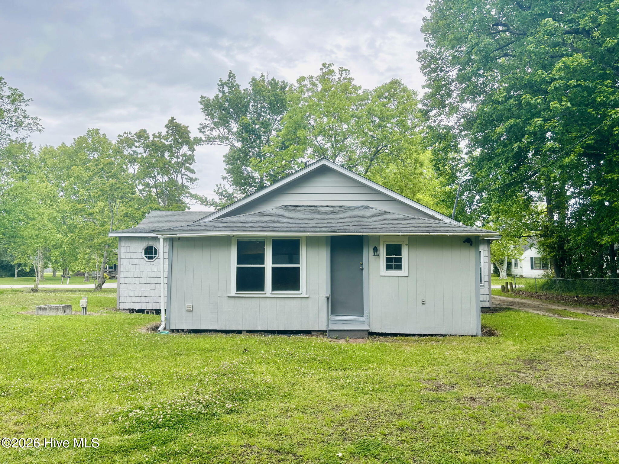580 Gillikin Road Beaufort, NC 28516 - Photo 2 of 43 Rear View of Home