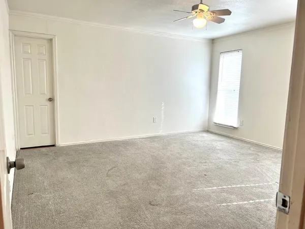 $1,800 | 6704 Spoonwood Lane, Fort Worth, TX 76137
