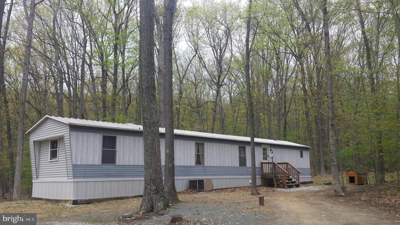 1133 Green Ridge Road Orrtanna, PA 17353 - Photo 1 of 15 Exterior (Front)