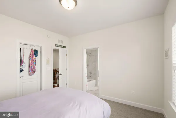$1,350,000 | 9959 Summerwood Drive, Manassas, VA 20111