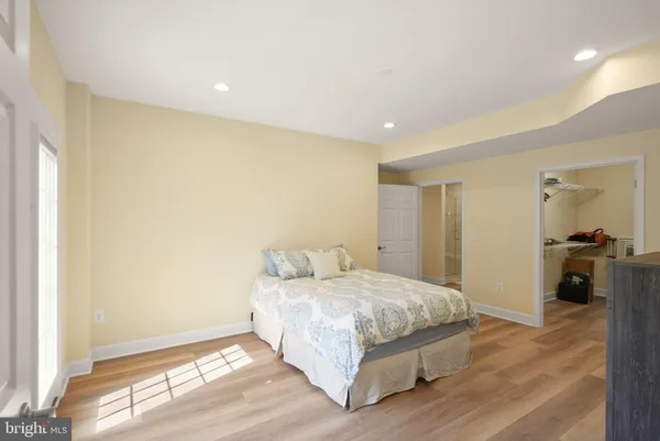$1,350,000 | 9959 Summerwood Drive, Manassas, VA 20111