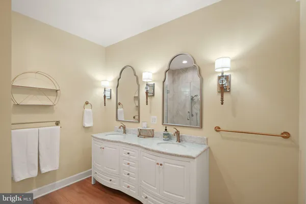 $1,350,000 | 9959 Summerwood Drive, Manassas, VA 20111
