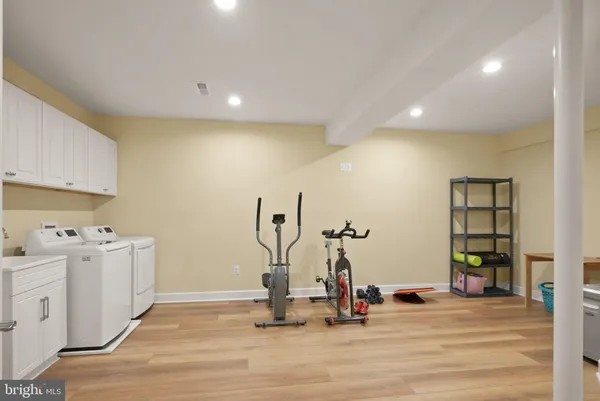 $1,350,000 | 9959 Summerwood Drive, Manassas, VA 20111