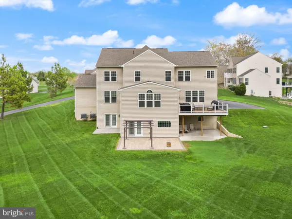 $1,350,000 | 9959 Summerwood Drive, Manassas, VA 20111
