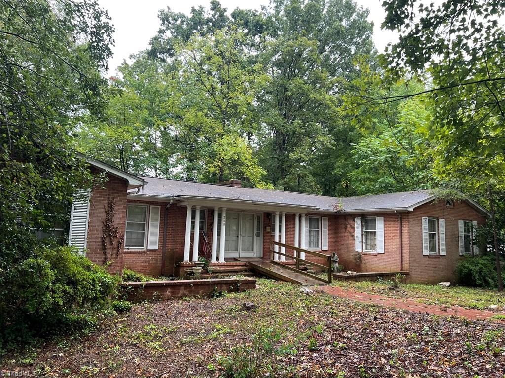 328 Robin Road Mount Airy, NC 27030 - Photo 22 of 23 Gallery Image 22