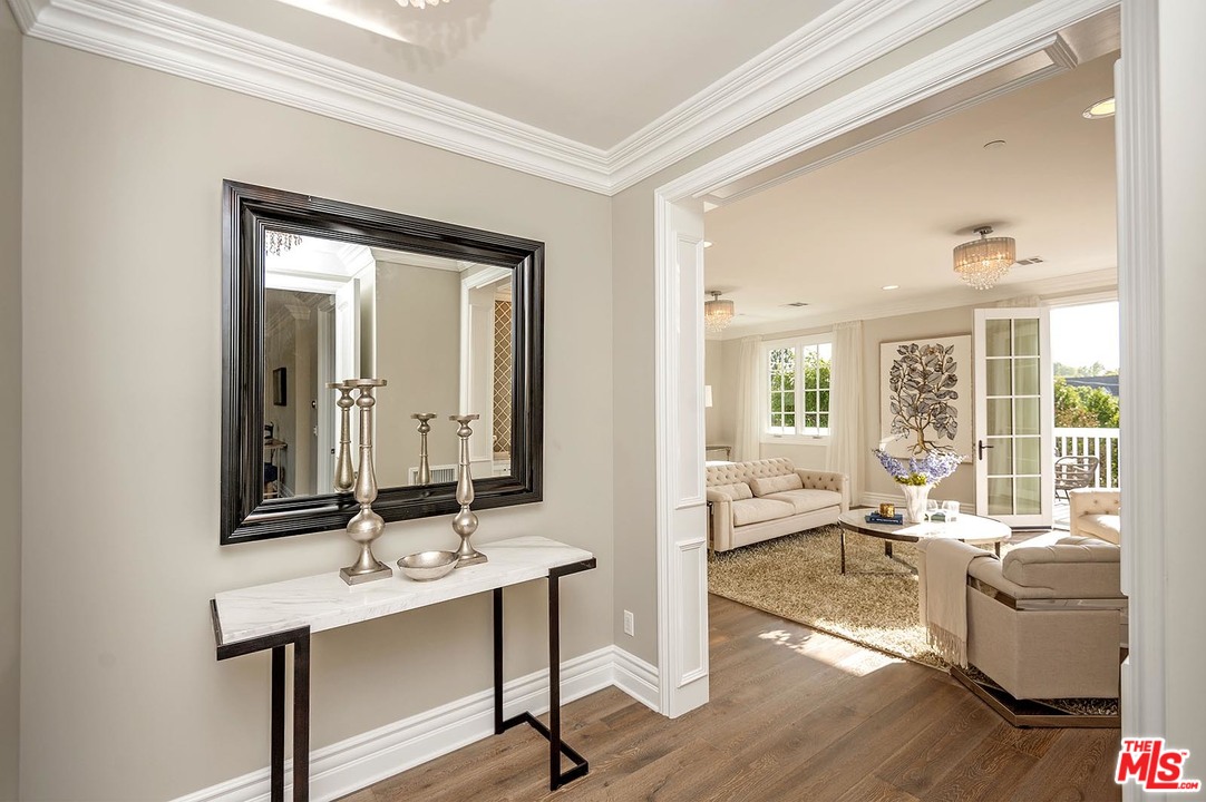 2921 Cavendish Drive Los Angeles, CA 90064 - Photo 24 of 53