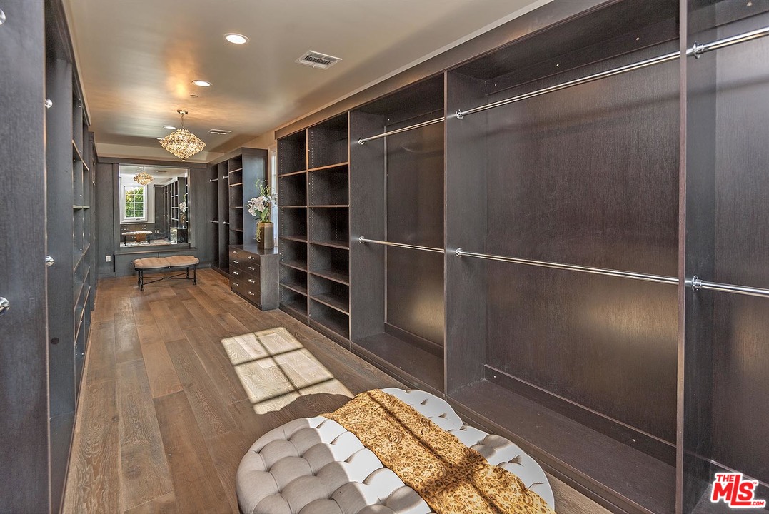 2921 Cavendish Drive Los Angeles, CA 90064 - Photo 32 of 53