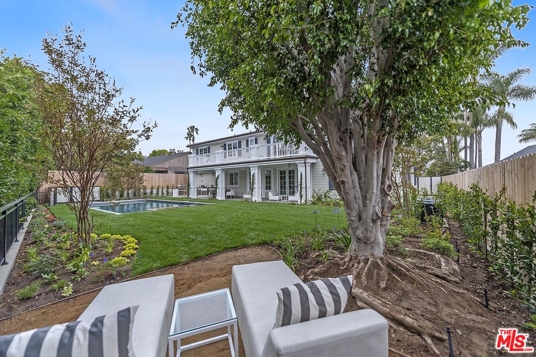 2921 Cavendish Drive Los Angeles, CA 90064 - Photo 51 of 53