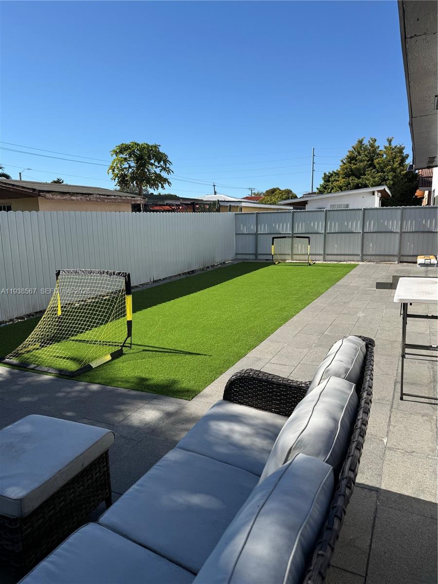 4230 Southwest 5th Street Miami, FL 33134 - Photo 26 of 33