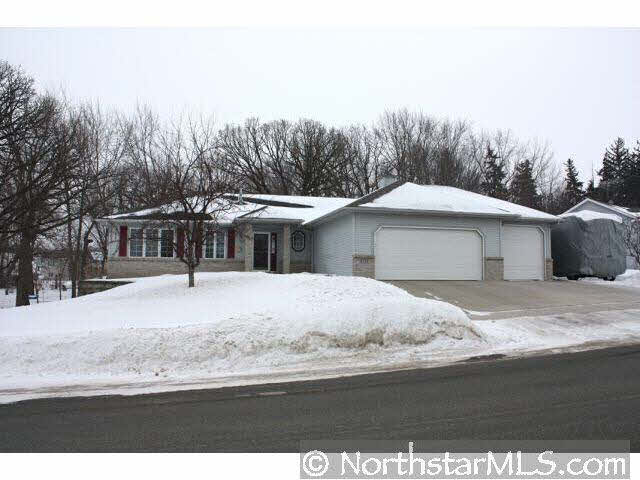 6330 South Pointe Drive Southwest Rochester, MN 55902 - Photo 1 of 10