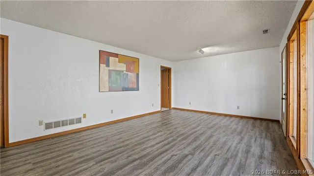 $300,000 | 56 Copper Ridge Dr Lake, Unit 1F, Lake Ozark, MO 65049