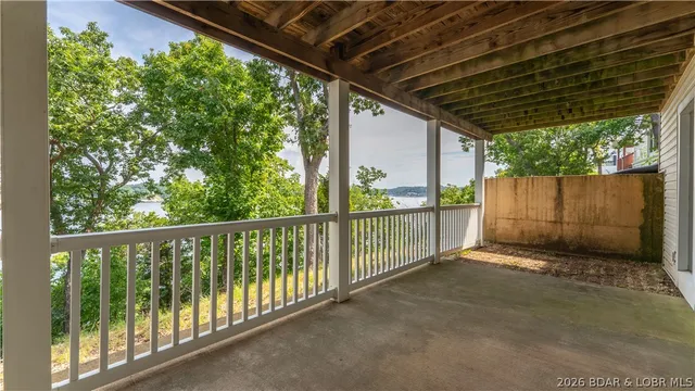 $300,000 | 56 Copper Ridge Dr Lake, Unit 1F, Lake Ozark, MO 65049