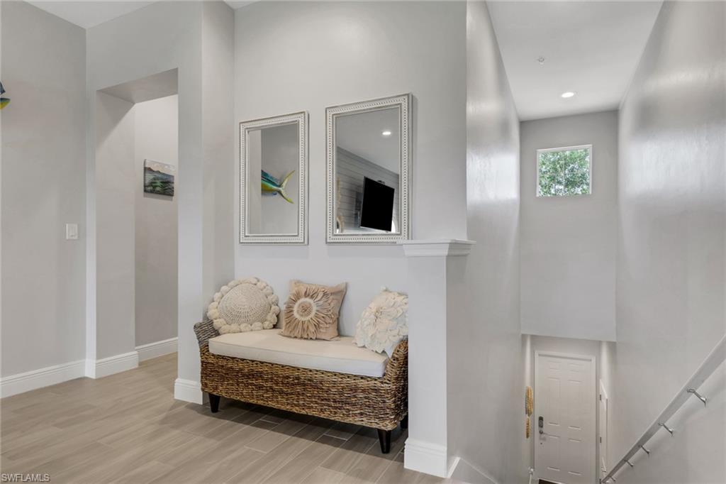 2335 Sawyers Hill Road, Unit 506 Naples, FL 34120 - Photo 2 of 30