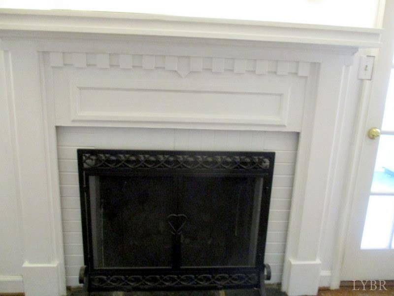 120 Prospect Road Hurt, VA 24563 - Photo 4 of 36 Gallery Image 4