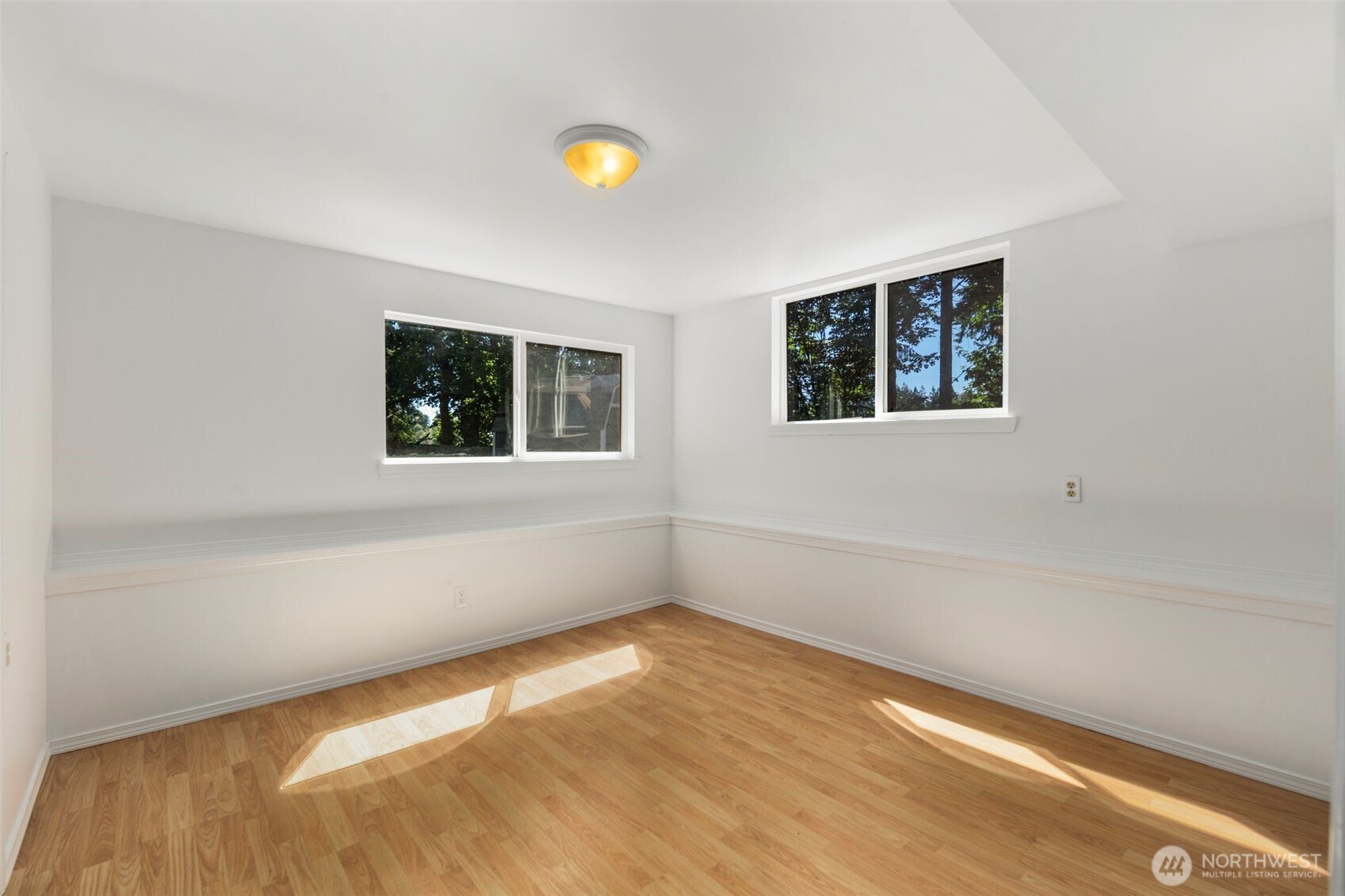 20101 95th Place Northeast Bothell, WA 98011 - Photo 14 of 37 an empty room with windows