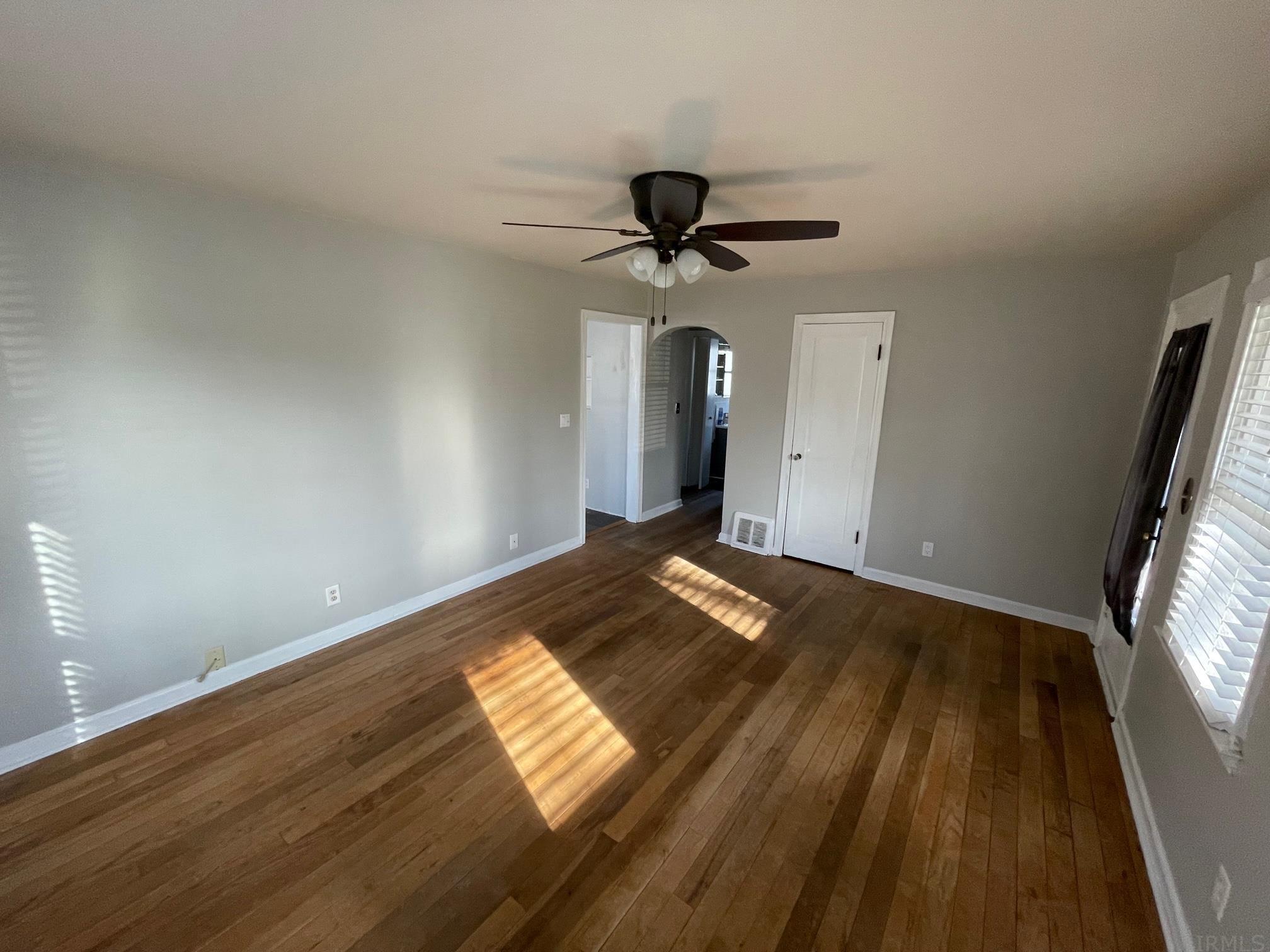 1012 Jackson Boulevard Rochester, IN 46975 - Photo 6 of 14