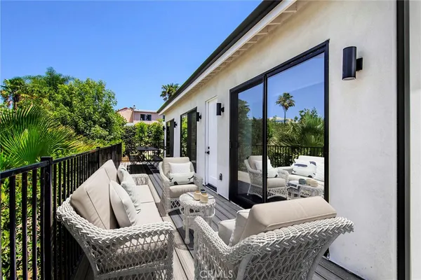 $1,698,900 | 10947 Lurline Avenue, Chatsworth, CA 91311