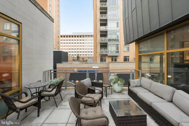 $3,550 | 6500 America Boulevard, Unit 204, Hyattsville, MD 20782