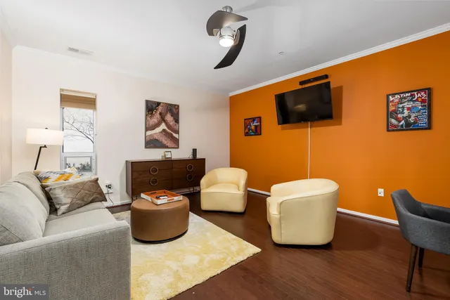 $3,550 | 6500 America Boulevard, Unit 204, Hyattsville, MD 20782